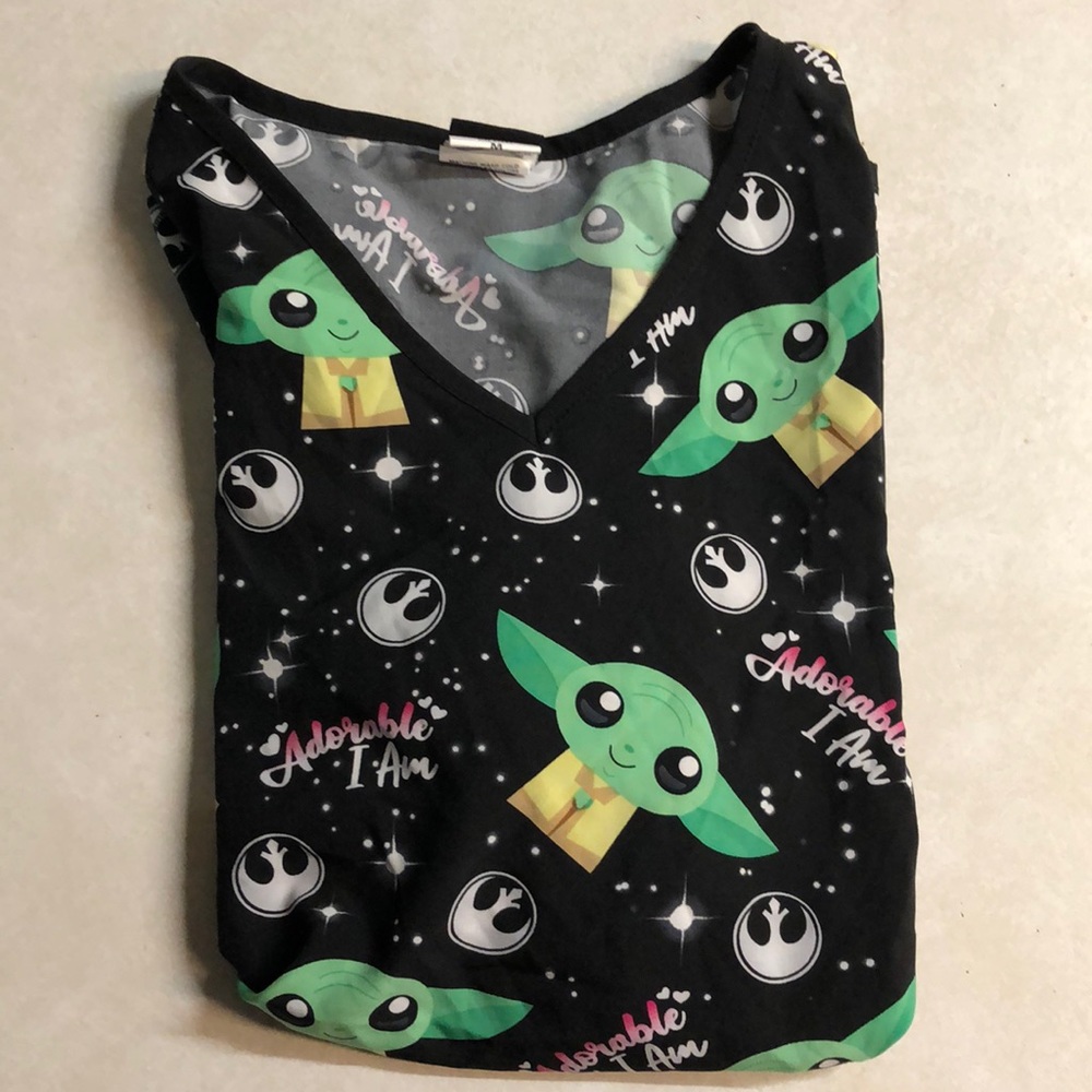 Super cute Star Wars baby Yoda scrub top.